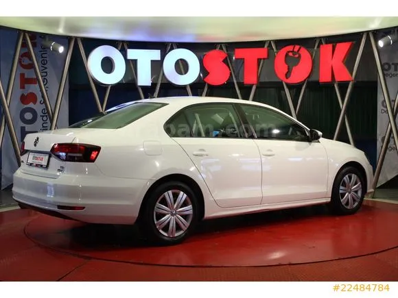 Volkswagen Jetta 1.2 TSi BlueMotion Trendline Image 4